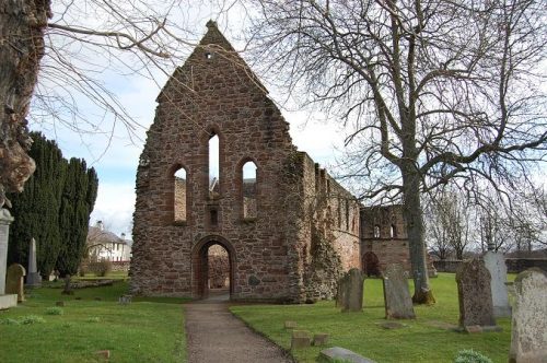 Invergordon Tour to Loch Ness, Culloden Battlefield and Cawdor Castle