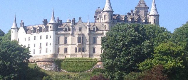 dunrobin castle