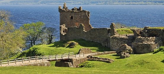 urquhart castle